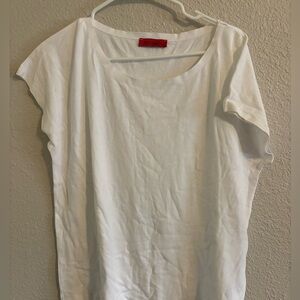 Max&Co Classic White Short Sleeve Top